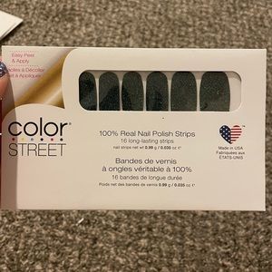 Gaelic Greenery Color Street Nails (retired)